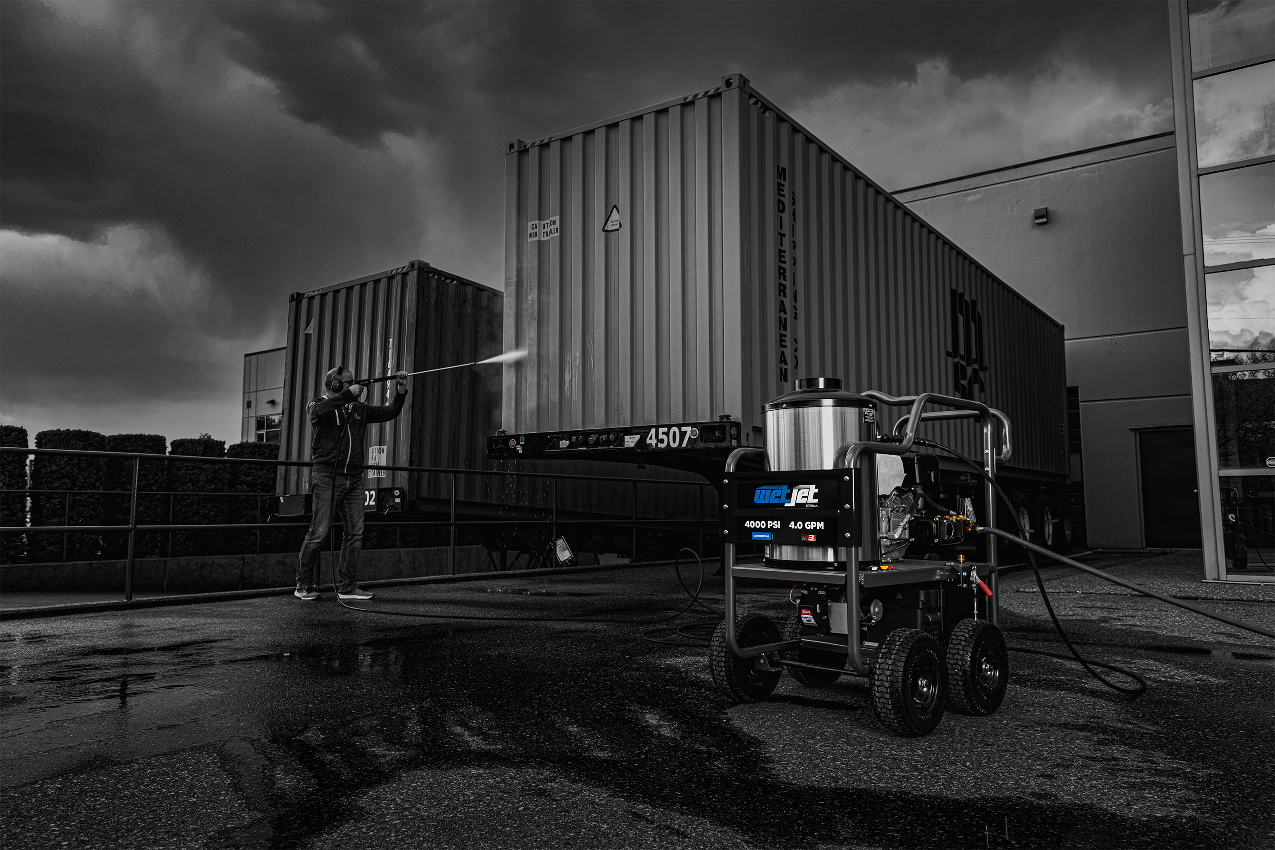 WJHW4013HA_B&W